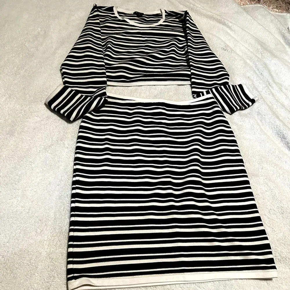 Two Piece Skirt Set!